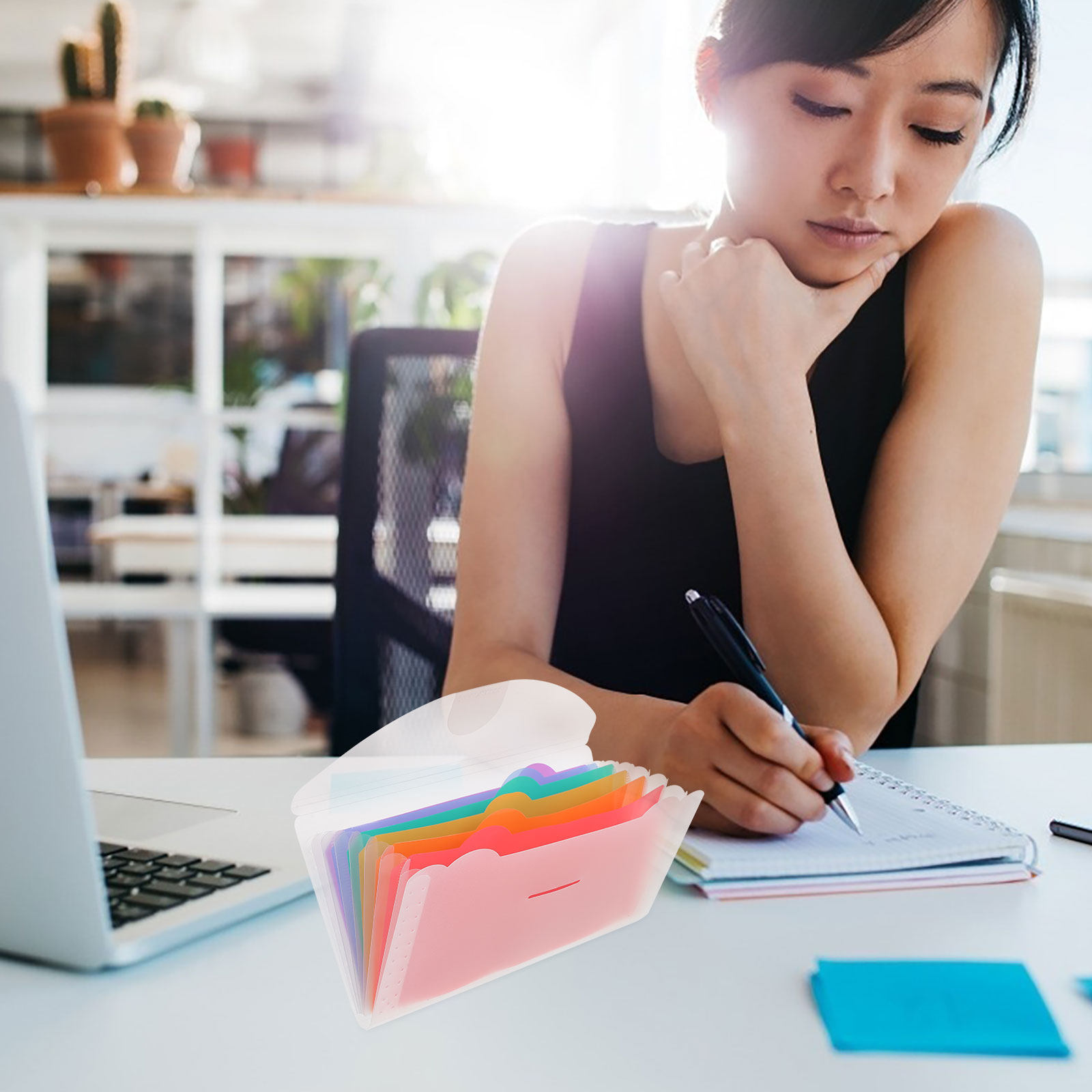 قطعتان من منظم الإيصالات وملف  - مراجعة Home Office Tax وسعره
