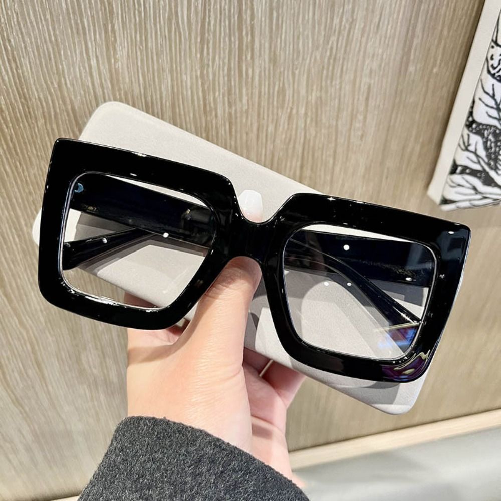 نظارات ريترو مضادة للضوء الأزر - مراجعة Blue Light Glasses وسعره